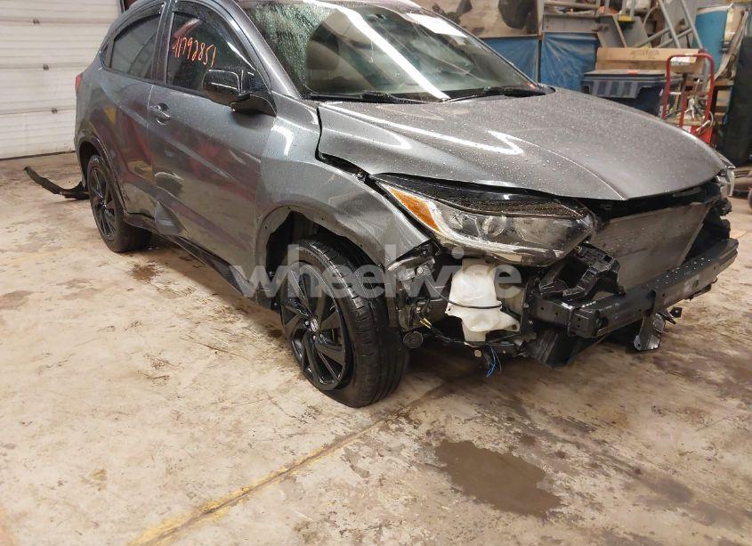 Photo 6 of 2021 Honda Hr-v AWD SPORT (VIN 3CZRU6H11MM744358)