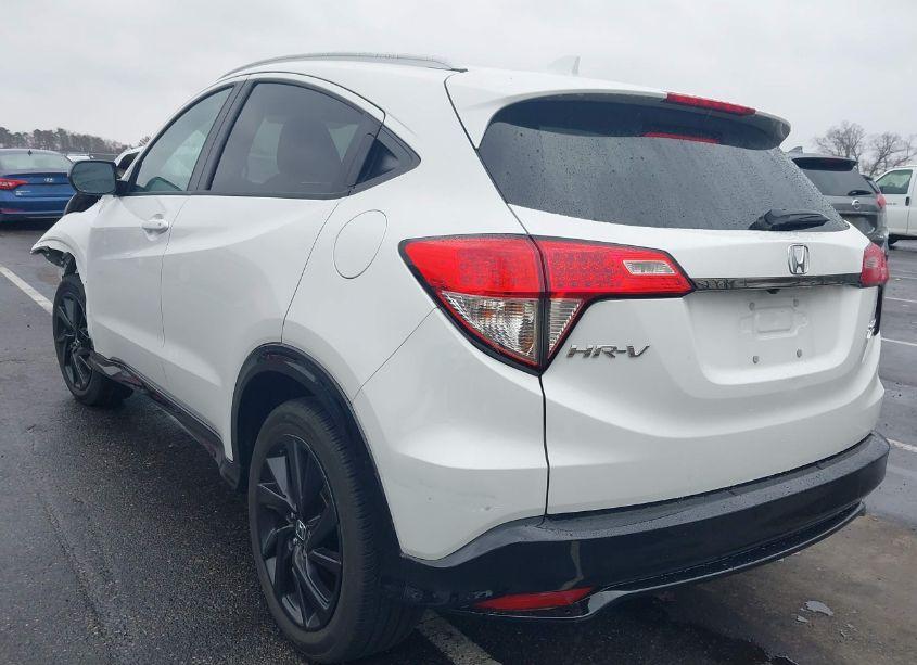 Photo 3 of 2022 Honda Hr-v AWD SPORT (VIN 3CZRU6H11NM710809)