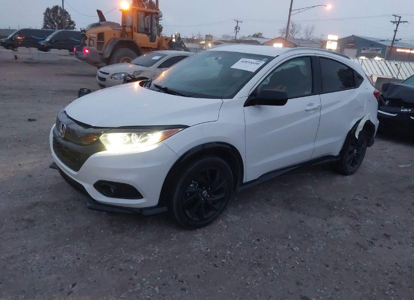 Photo 2 of 2022 Honda Hr-v AWD SPORT (VIN 3CZRU6H11NM732924)