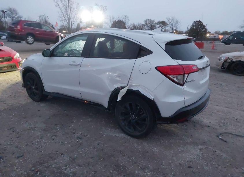 Photo 3 of 2022 Honda Hr-v AWD SPORT (VIN 3CZRU6H11NM732924)