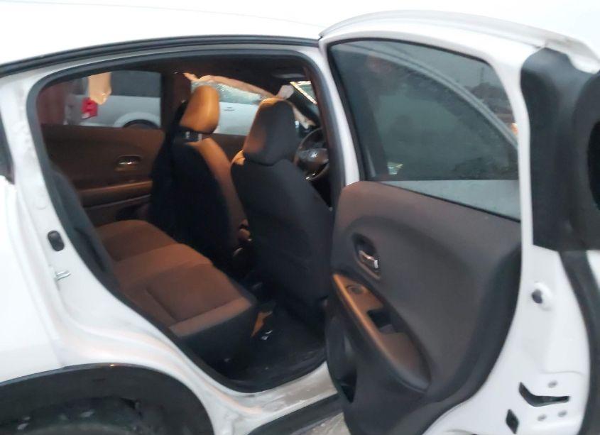 Photo 8 of 2022 Honda Hr-v AWD SPORT (VIN 3CZRU6H11NM732924)