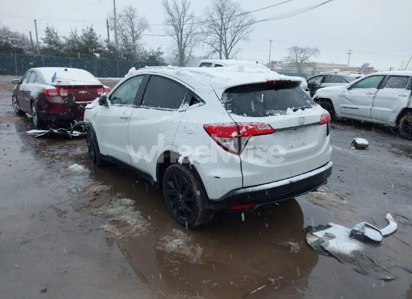Photo 3 of 2022 Honda Hr-v AWD SPORT (VIN 3CZRU6H11NM751070)