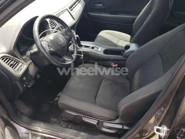 Photo 6 of 2022 HONDA HR-V SPORT (VIN 3CZRU6H11NM755605)