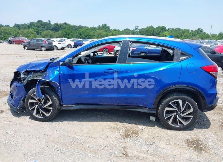 Photo 14 of 2019 Honda Hr-v SPORT (VIN 3CZRU6H12KG713664)