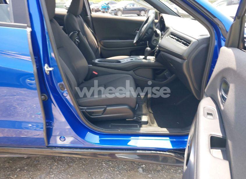 Photo 5 of 2019 Honda Hr-v SPORT (VIN 3CZRU6H12KG713664)