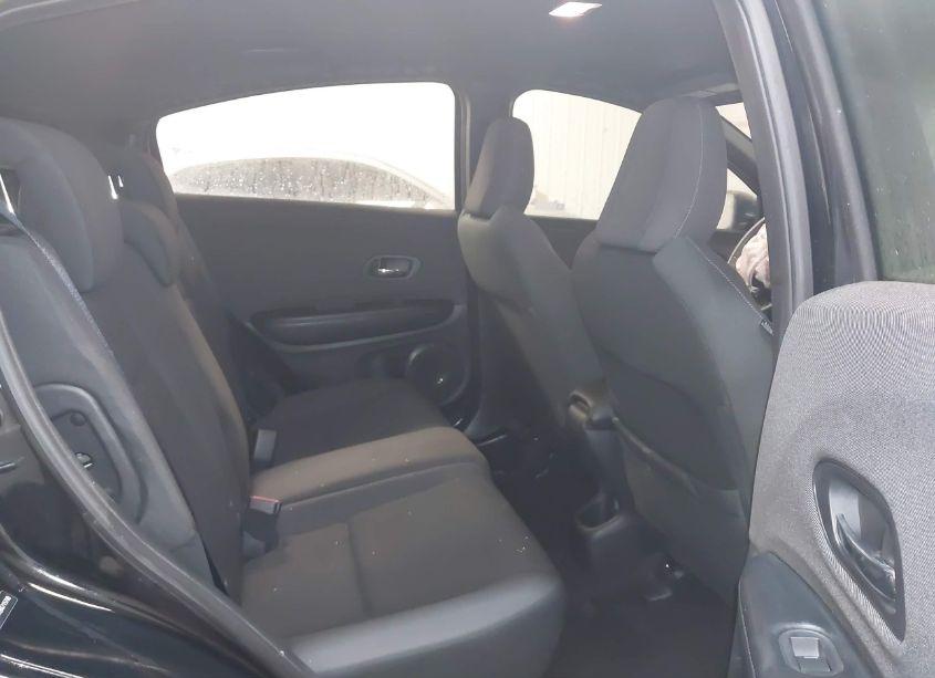 Photo 8 of 2019 Honda Hr-v SPORT (VIN 3CZRU6H12KG715799)