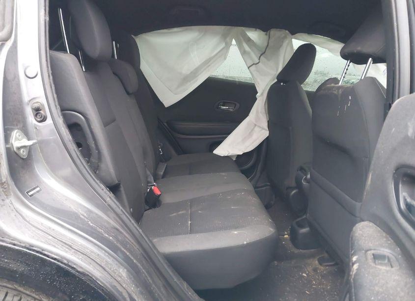 Photo 8 of 2019 Honda Hr-v SPORT (VIN 3CZRU6H12KG723787)