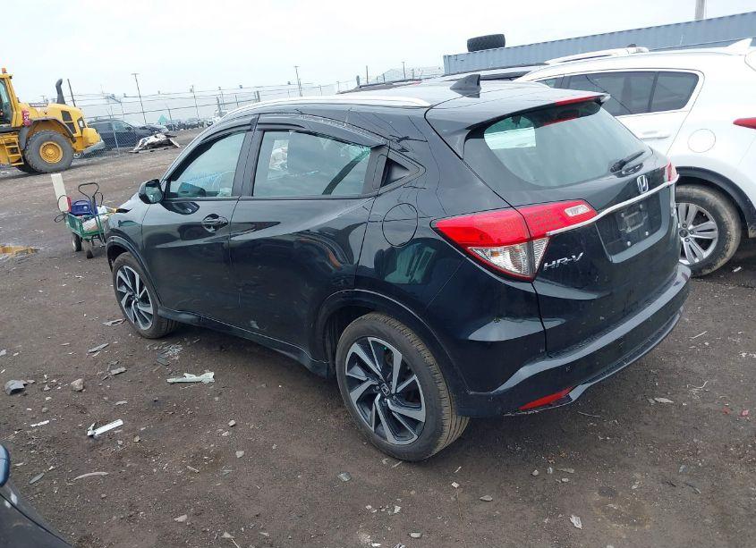 Photo 3 of 2019 Honda Hr-v SPORT (VIN 3CZRU6H12KG727807)