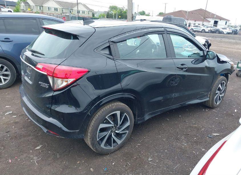Photo 4 of 2019 Honda Hr-v SPORT (VIN 3CZRU6H12KG727807)
