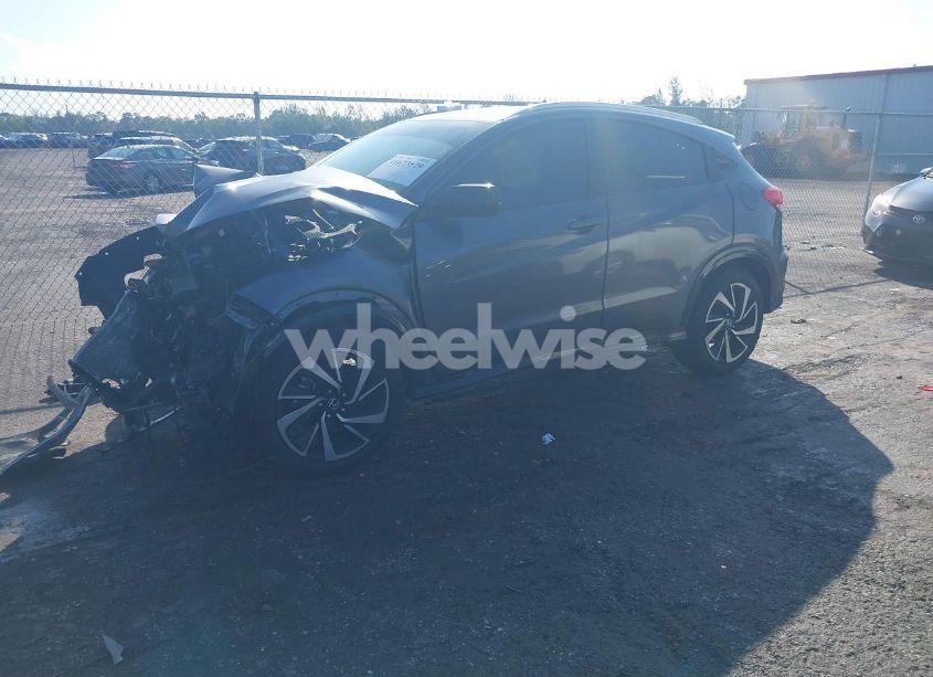 Photo 2 of 2019 Honda Hr-v SPORT (VIN 3CZRU6H12KM736685)
