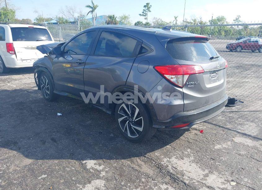 Photo 3 of 2019 Honda Hr-v SPORT (VIN 3CZRU6H12KM736685)