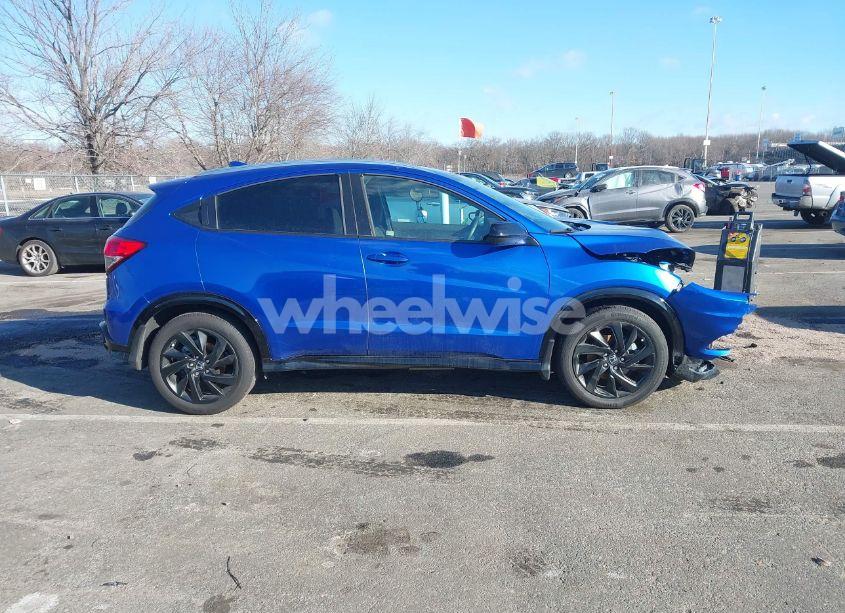 Photo 13 of 2022 Honda Hr-v AWD SPORT (VIN 3CZRU6H12NM716814)