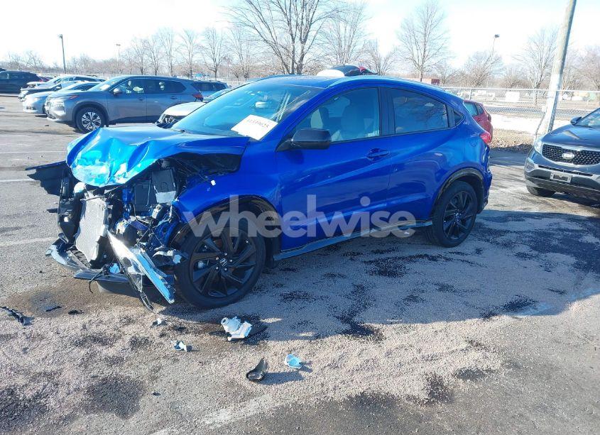 Photo 2 of 2022 Honda Hr-v AWD SPORT (VIN 3CZRU6H12NM716814)