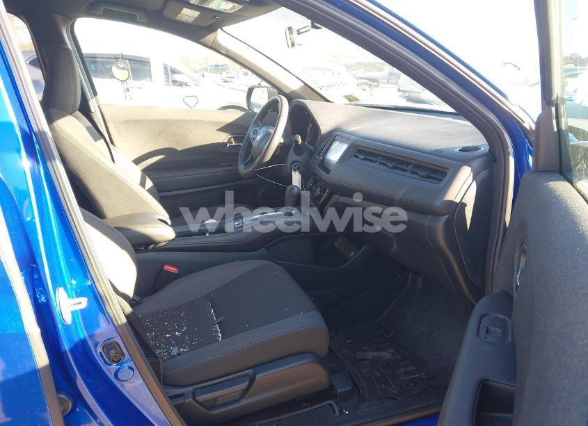 Photo 5 of 2022 Honda Hr-v AWD SPORT (VIN 3CZRU6H12NM716814)