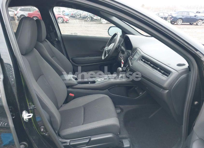 Photo 5 of 2022 Honda Hr-v AWD SPORT (VIN 3CZRU6H12NM724346)