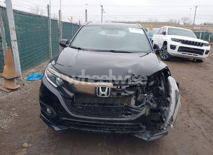 Photo 6 of 2022 Honda Hr-v AWD SPORT (VIN 3CZRU6H12NM724346)