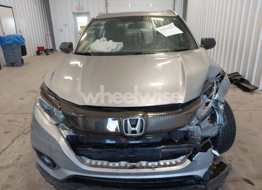 Photo 12 of 2019 Honda Hr-v SPORT (VIN 3CZRU6H13KG718789)