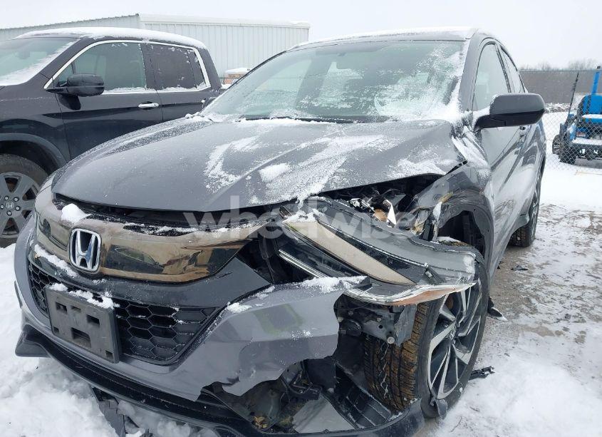 Photo 2 of 2020 Honda Hr-v AWD SPORT (VIN 3CZRU6H13LG701296)