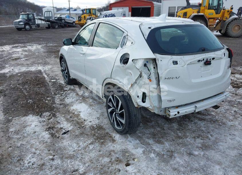 Photo 3 of 2020 Honda Hr-v AWD SPORT (VIN 3CZRU6H13LM704359)