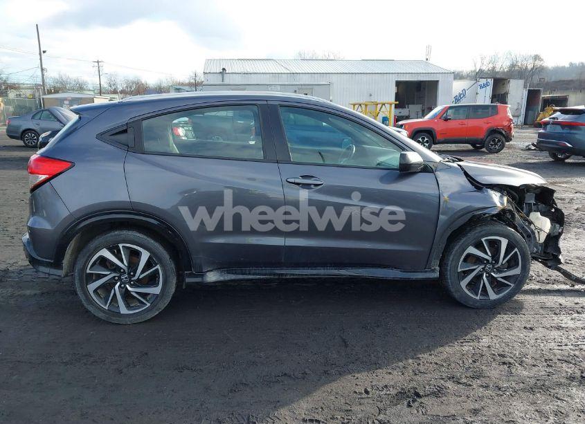 Photo 13 of 2020 Honda Hr-v AWD SPORT (VIN 3CZRU6H13LM732582)