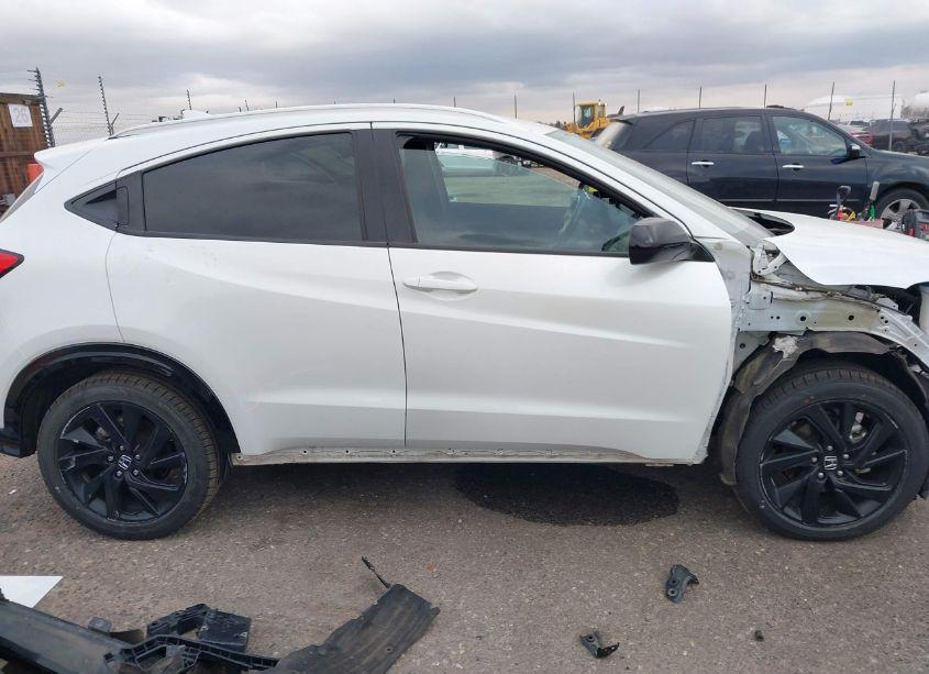 Photo 13 of 2021 Honda Hr-v AWD SPORT (VIN 3CZRU6H13MM752977)