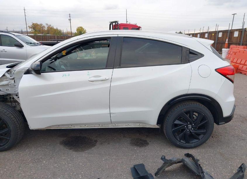 Photo 14 of 2021 Honda Hr-v AWD SPORT (VIN 3CZRU6H13MM752977)