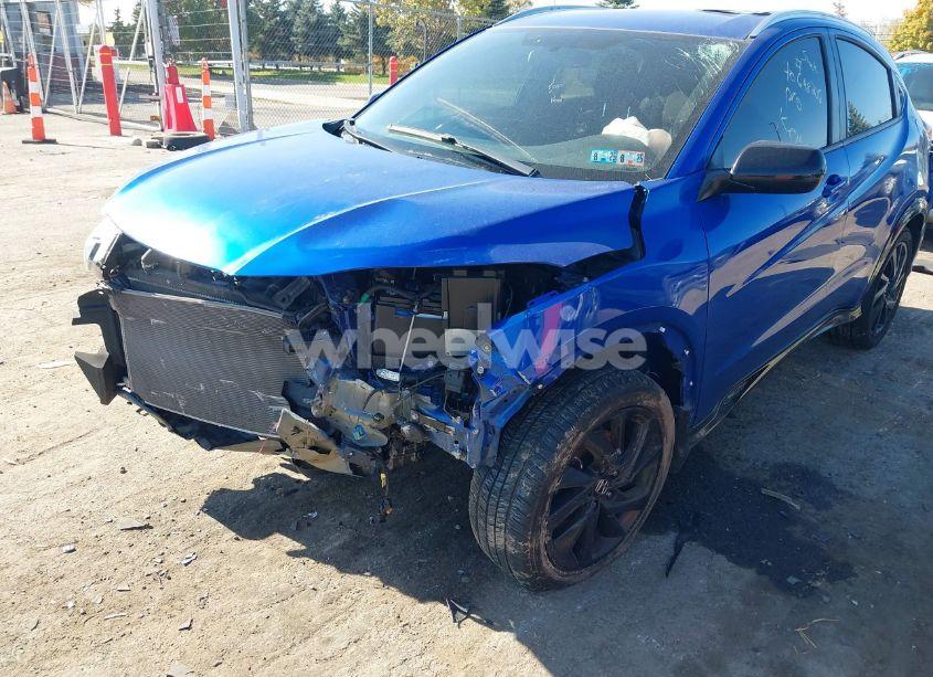 Photo 6 of 2022 Honda Hr-v AWD SPORT (VIN 3CZRU6H13NM701397)