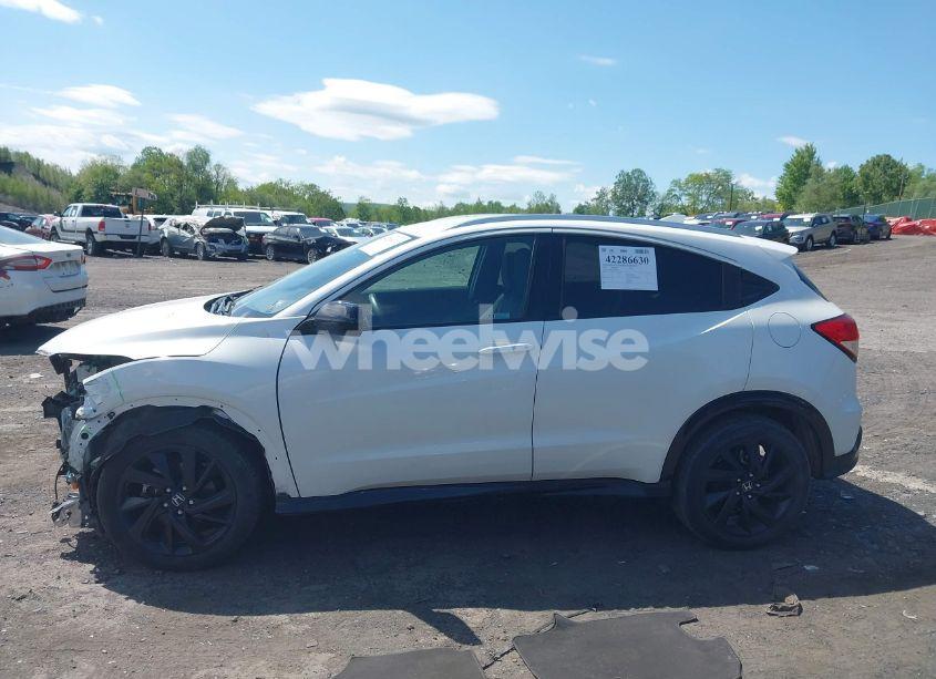 Photo 14 of 2022 Honda Hr-v AWD SPORT (VIN 3CZRU6H13NM706745)