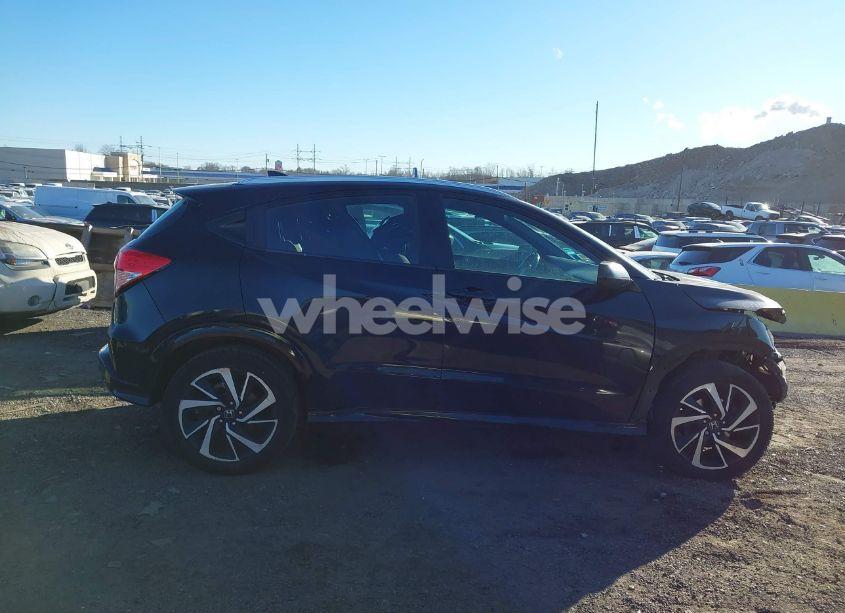 Photo 14 of 2019 Honda Hr-v SPORT (VIN 3CZRU6H14KG712628)