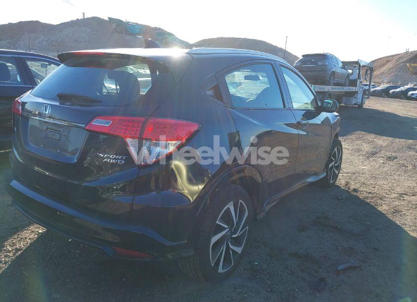 Photo 4 of 2019 Honda Hr-v SPORT (VIN 3CZRU6H14KG712628)