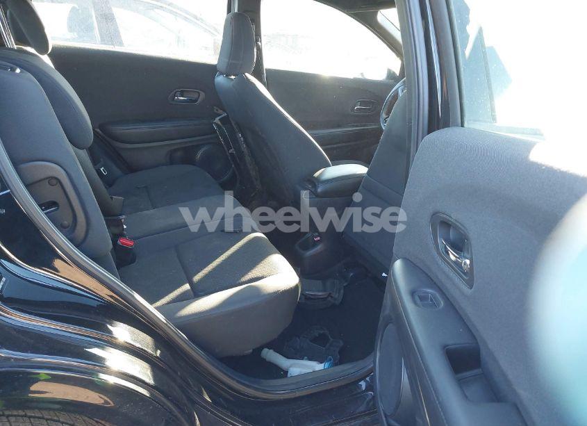 Photo 8 of 2019 Honda Hr-v SPORT (VIN 3CZRU6H14KG712628)