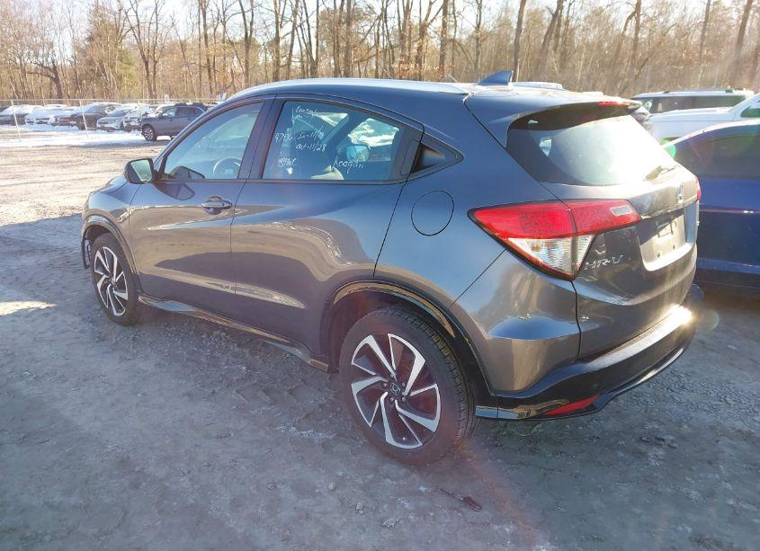 Photo 3 of 2019 Honda Hr-v SPORT (VIN 3CZRU6H14KG715321)
