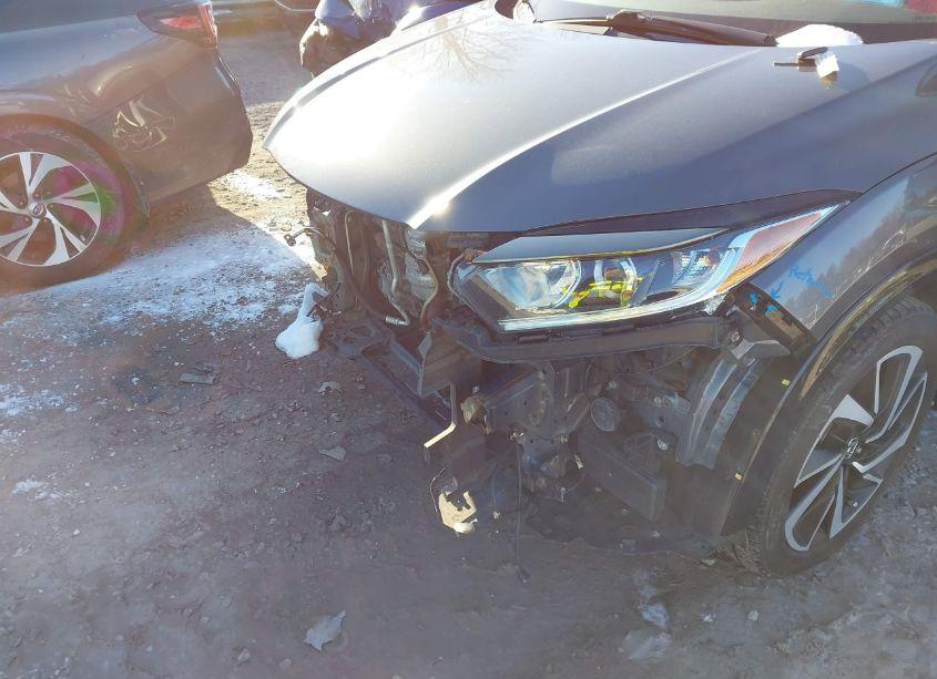 Photo 6 of 2019 Honda Hr-v SPORT (VIN 3CZRU6H14KG715321)