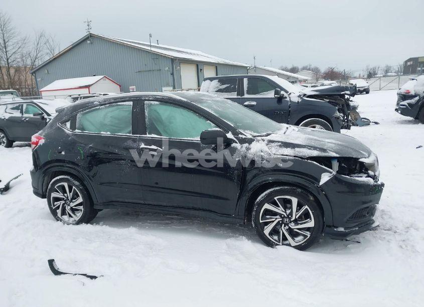 Photo 13 of 2019 Honda Hr-v SPORT (VIN 3CZRU6H14KG724052)