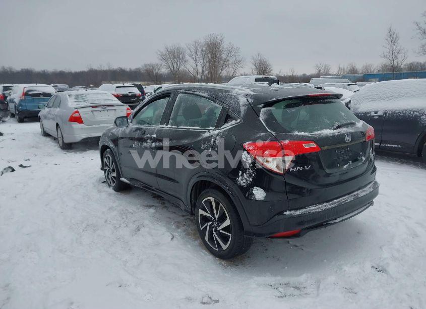 Photo 3 of 2019 Honda Hr-v SPORT (VIN 3CZRU6H14KG724052)