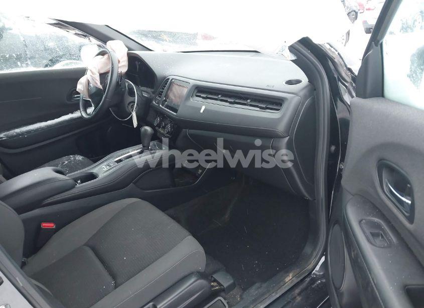 Photo 5 of 2019 Honda Hr-v SPORT (VIN 3CZRU6H14KG724052)