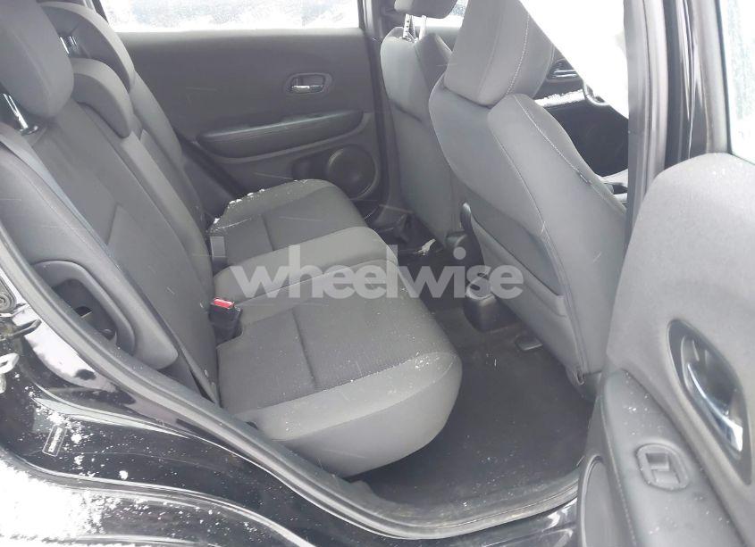 Photo 8 of 2019 Honda Hr-v SPORT (VIN 3CZRU6H14KG724052)
