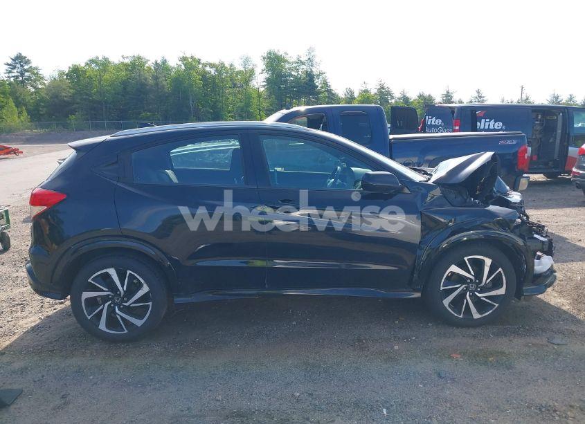Photo 14 of 2019 Honda Hr-v SPORT (VIN 3CZRU6H14KM738292)