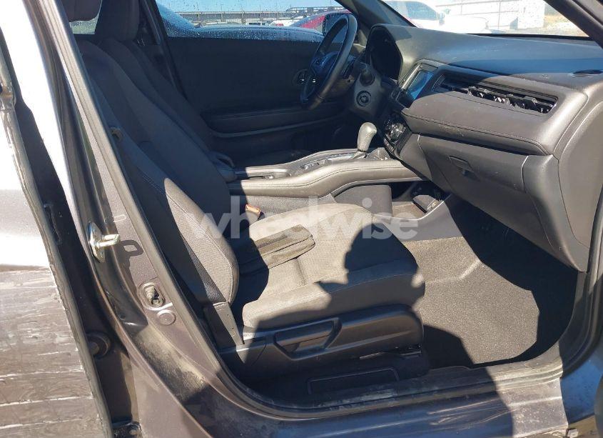 Photo 5 of 2019 Honda Hr-v SPORT (VIN 3CZRU6H14KM739278)