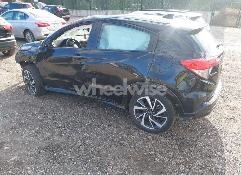 Photo 3 of 2019 Honda Hr-v SPORT (VIN 3CZRU6H14KM741127)