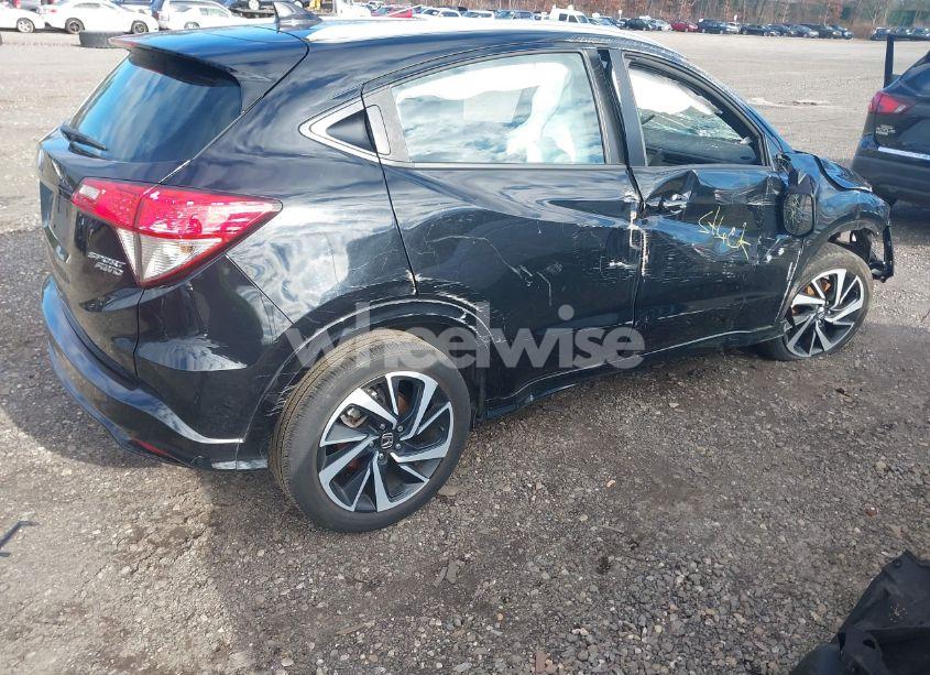 Photo 4 of 2019 Honda Hr-v SPORT (VIN 3CZRU6H14KM741127)