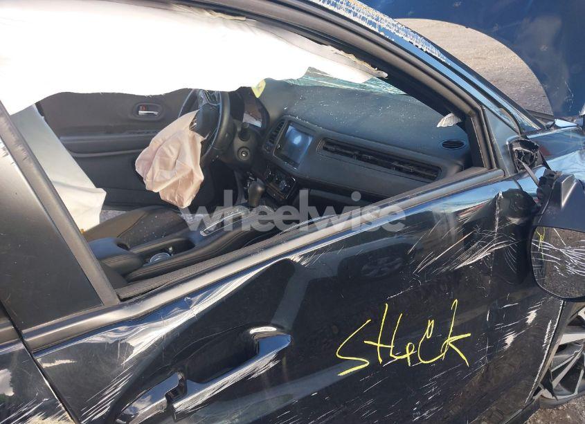 Photo 5 of 2019 Honda Hr-v SPORT (VIN 3CZRU6H14KM741127)