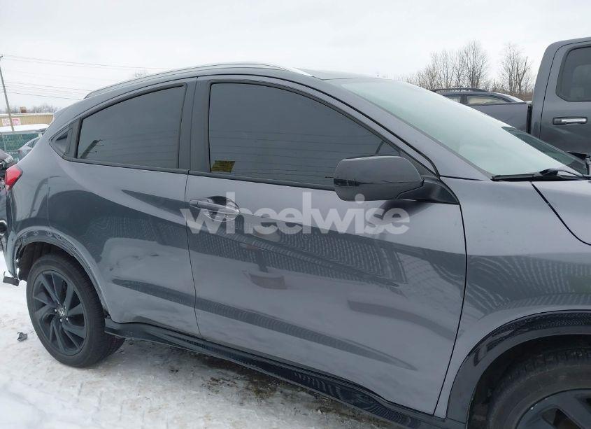 Photo 13 of 2021 Honda Hr-v AWD SPORT (VIN 3CZRU6H14MM702752)