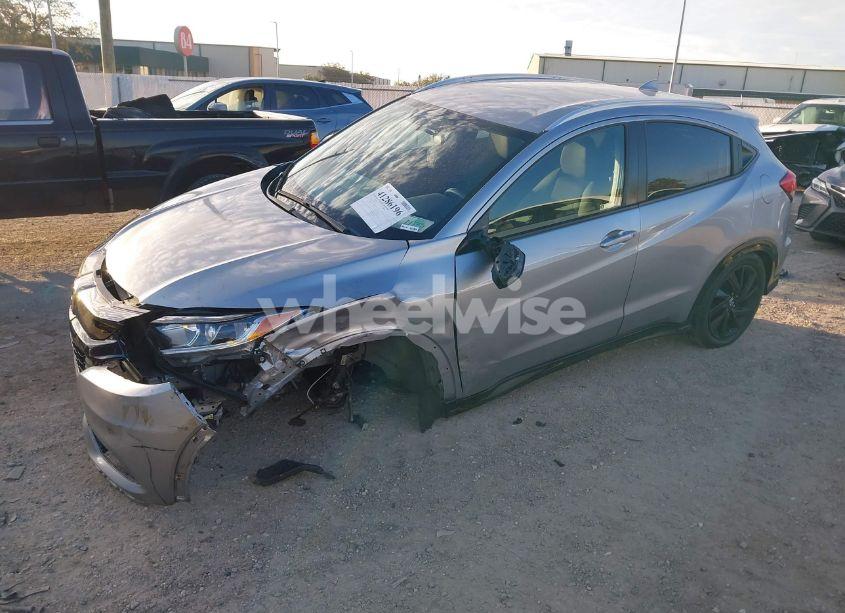 Photo 2 of 2022 Honda Hr-v AWD SPORT (VIN 3CZRU6H14NM710593)