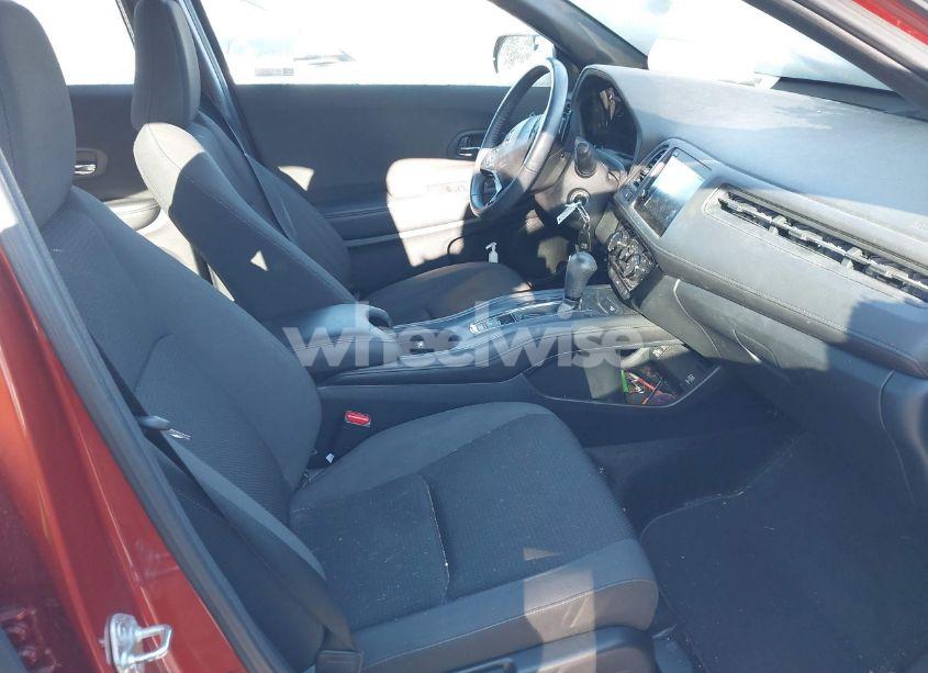 Photo 5 of 2019 Honda Hr-v SPORT (VIN 3CZRU6H15KG704540)