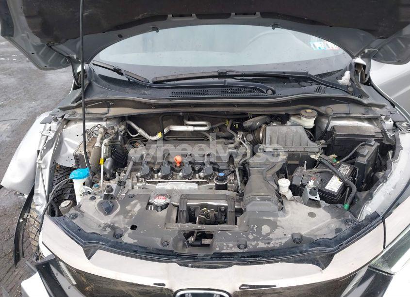 Photo 10 of 2019 Honda Hr-v SPORT (VIN 3CZRU6H15KG722553)