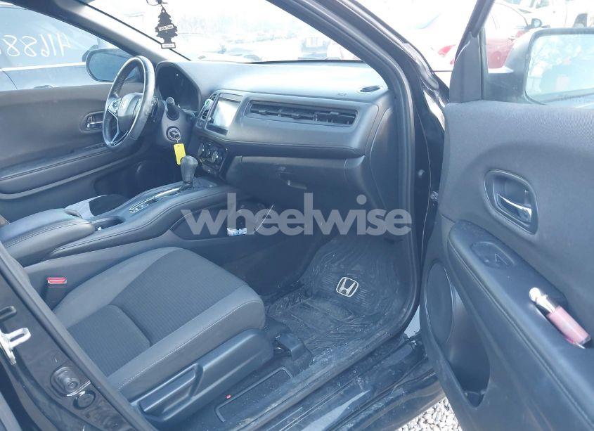 Photo 5 of 2020 Honda Hr-v AWD SPORT (VIN 3CZRU6H15LG700084)