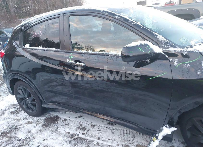 Photo 13 of 2021 Honda Hr-v AWD SPORT (VIN 3CZRU6H15MM714909)