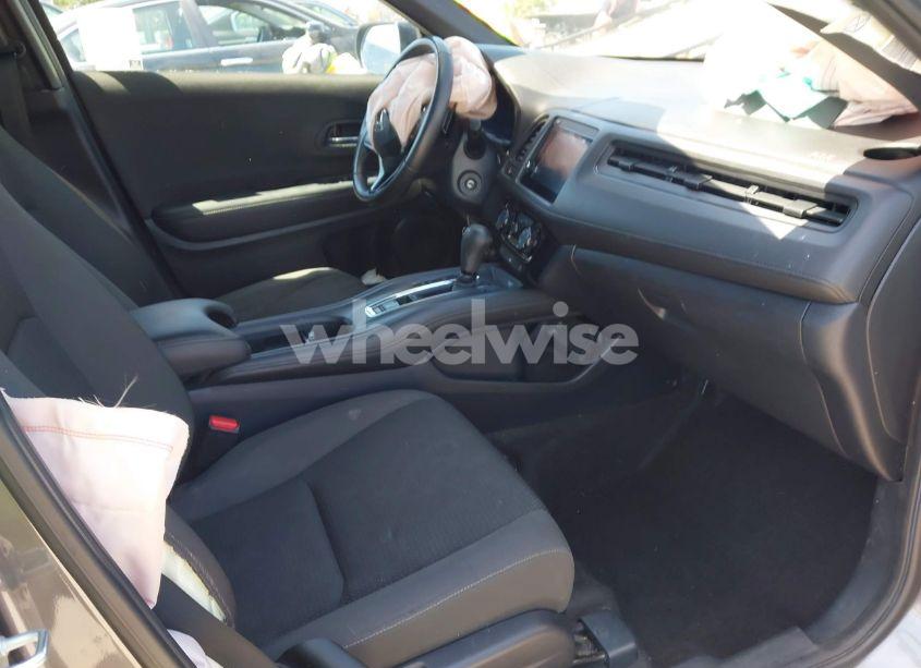 Photo 11 of 2021 Honda Hr-v AWD SPORT (VIN 3CZRU6H15MM733539)