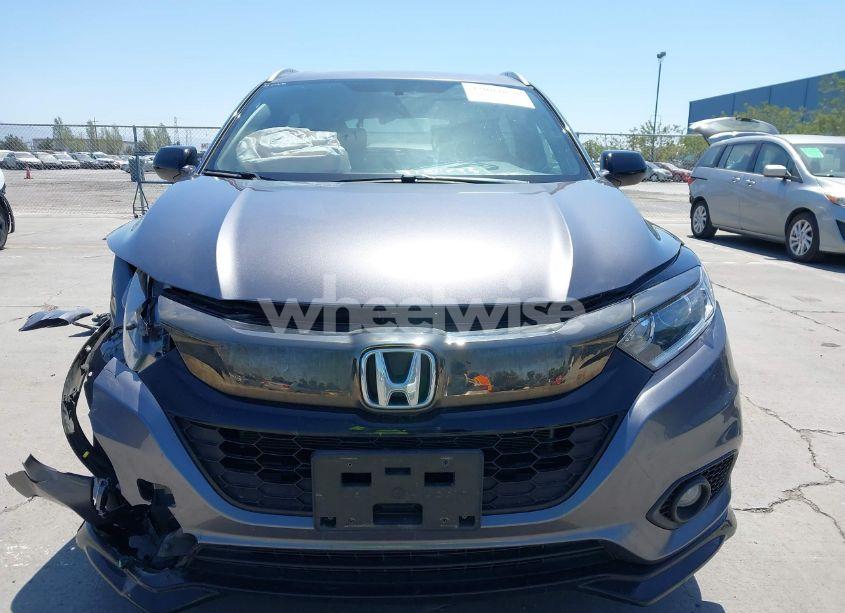 Photo 13 of 2021 Honda Hr-v AWD SPORT (VIN 3CZRU6H15MM733539)